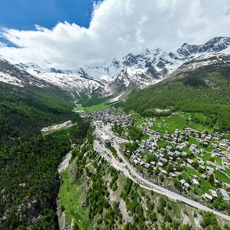 Helles, Chalet-Stil Apartment Mit Allalinblick Saas-Fee Exterior photo