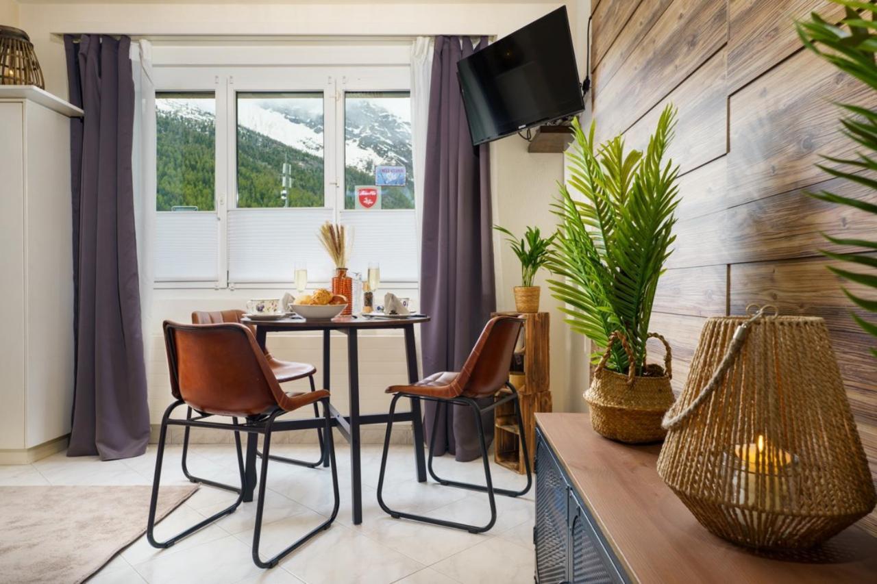 Helles, Chalet-Stil Apartment Mit Allalinblick Saas-Fee Exterior photo